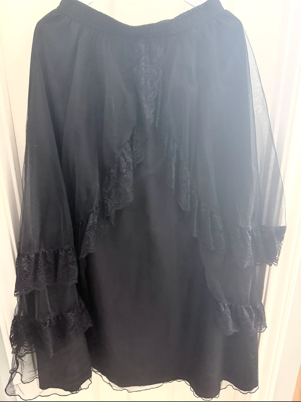 ROMWE Black Lace Trim Sheer Slip Skirt